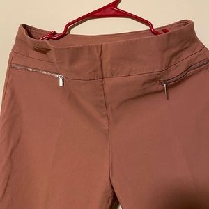 Dusty rose pull on slacks. With zippers. Like New!